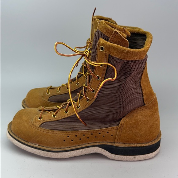 Danner River Gripper Felt Bottom 
Fly Fishing Wading Boots - Picture 4 of 10